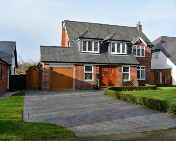 5 Bedroom Detached h...